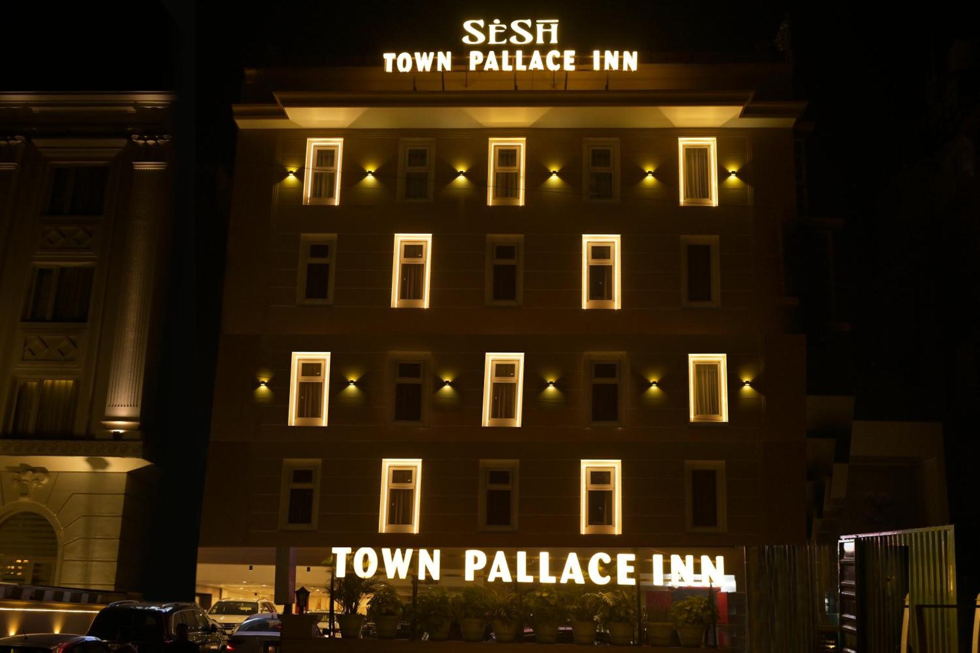 Hotel Town Grand Patel Nagar Nueva Delhi Exterior foto