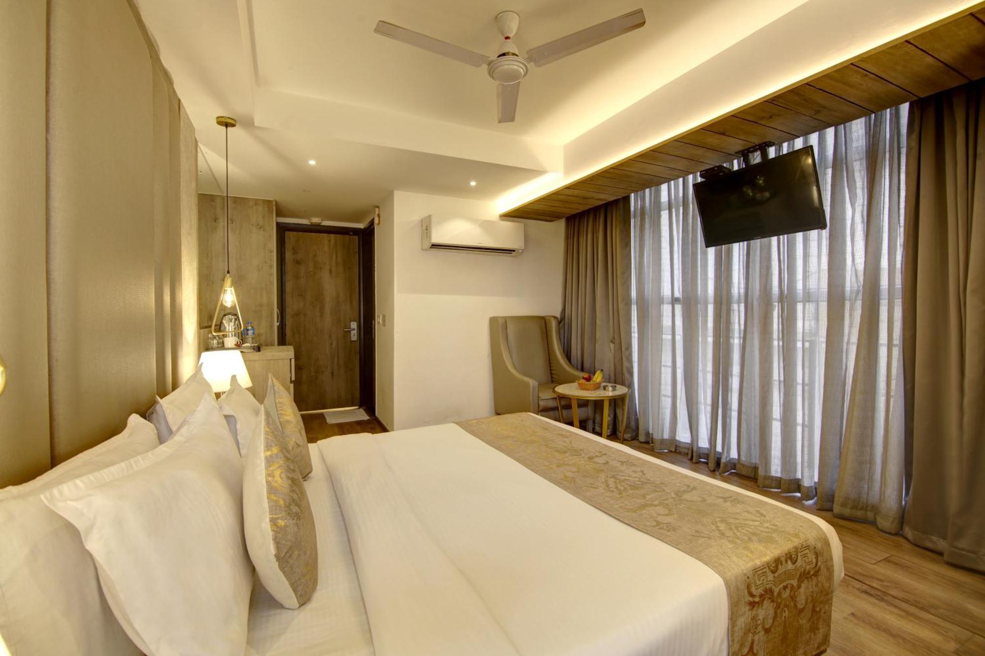 Hotel Town Grand Patel Nagar Nueva Delhi Exterior foto